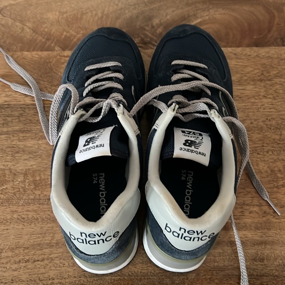 New Balance Navy Blue 574 Sneakers - Picture 8 of 8